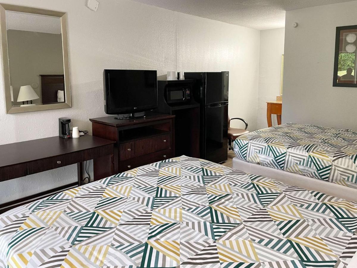 Hotel 6 Va