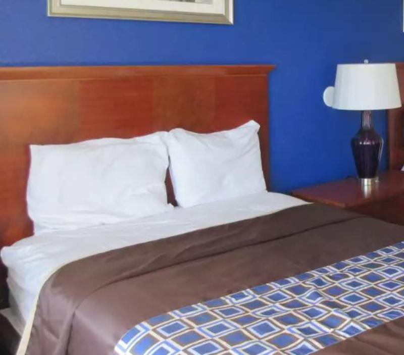 Hotel 6 Va 2*