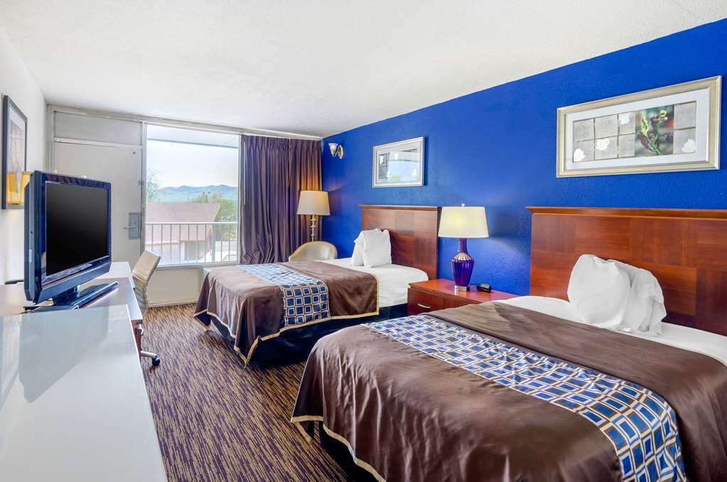 Hotel 6 Va